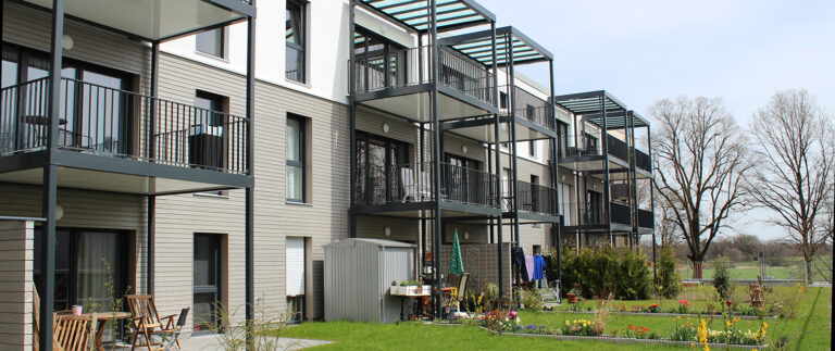 Bad Aibling: Mehrfamilienhaus in Holzbauweise – Wohnanlagen/Mehrfamilienhäuser