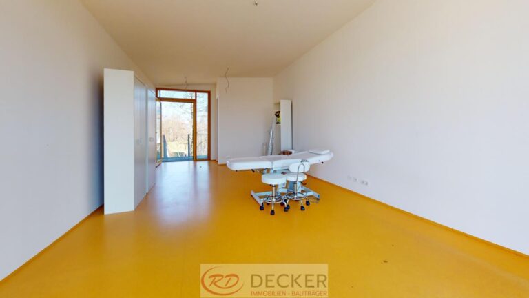 Vielseitige Gewerbe- und Praxisfläche in Dorfen