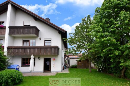 Charmante Doppelhaushälfte mit Einliegerwohnung – auf einem Erbbaurechtsgrundstück!