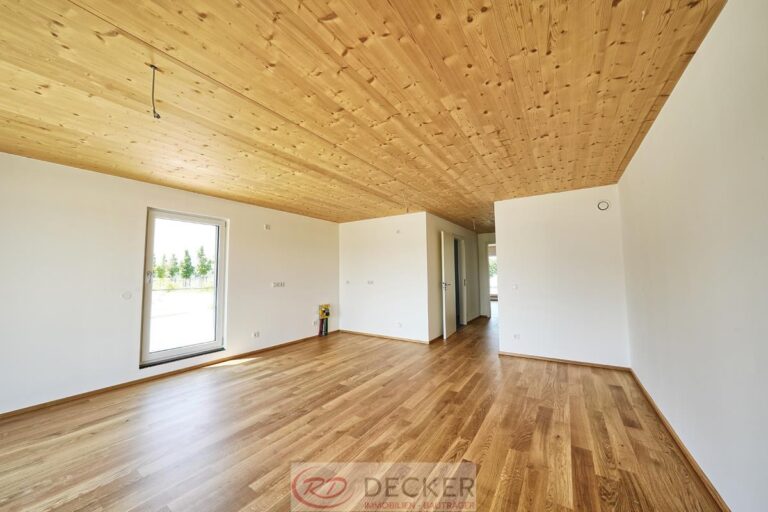 Platz für die ganze Familie – 4-Zimmer-Wohnung im Grünen!